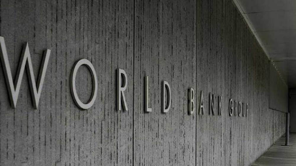 Banka Boterore paralajmeron: Lufta mund te shkaktoje recesion global